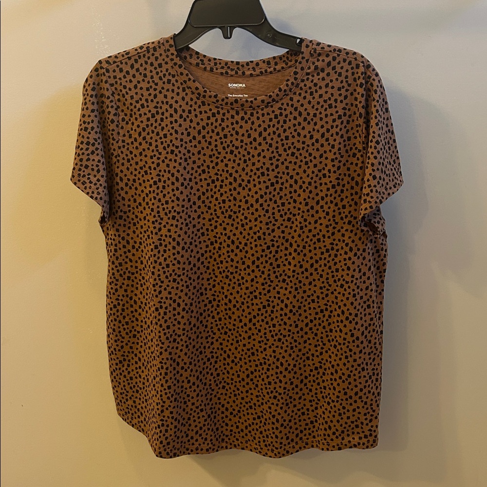 Sonoma Brown Tee with Black Cheetah Print